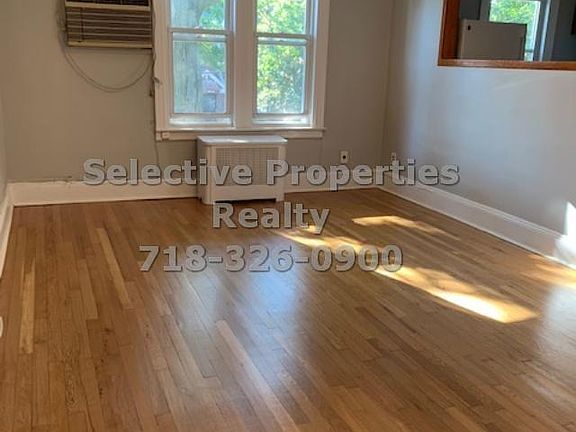 4th image of 8007 Cowles Ct #2