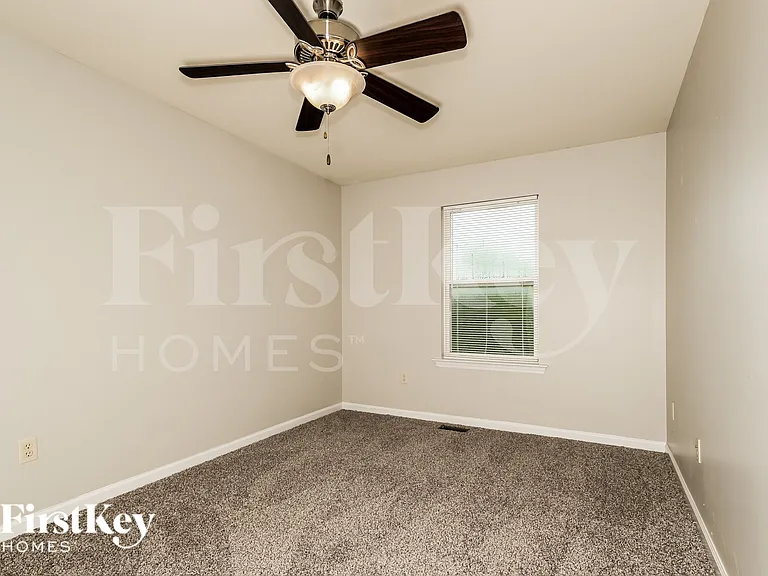 230 Cimarron Ridge Xing — Photo 8
