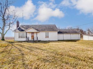 6210 State Route 197, Wapakoneta, OH 45895