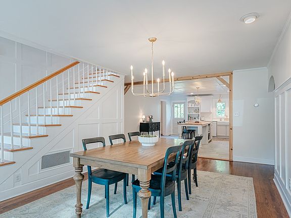 3rd image of 618 Suthard Dr