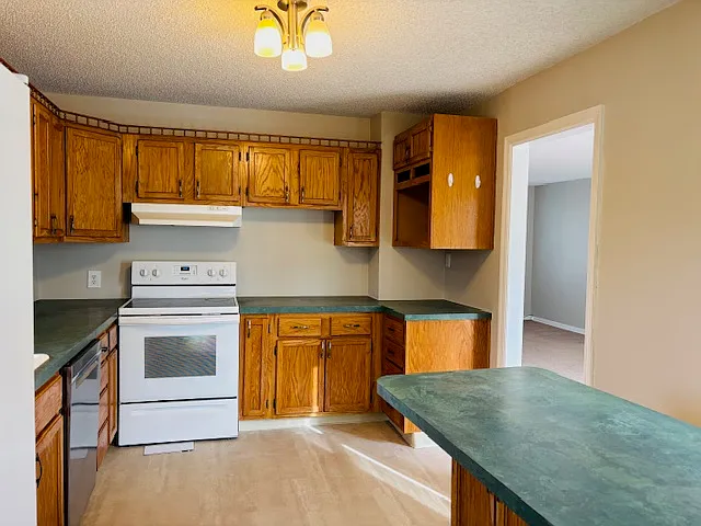 1901 S Roanoke Dr — Photo 12