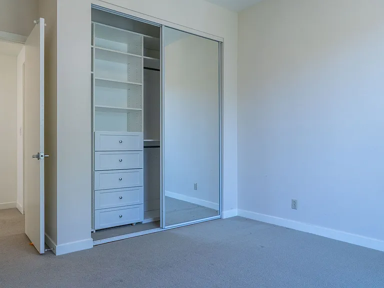 633 Museum Dr — Photo 28