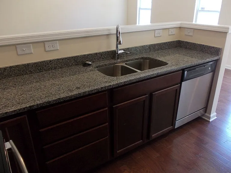 4602 Quinton Ln — Photo 11