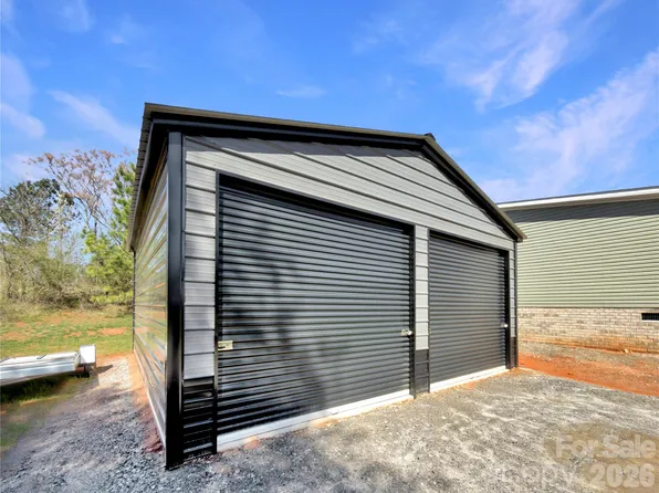 264 Fairchase Cir, Stony Point, NC 28678