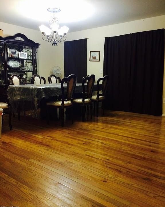 1st image of 70 Aspen Ct