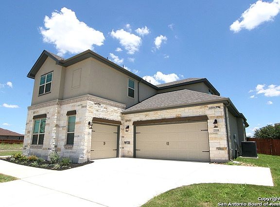 2nd image of 7114 Delaine Park
