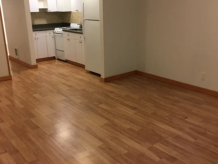 6250 33rd Ave NE #7 — Photo 6