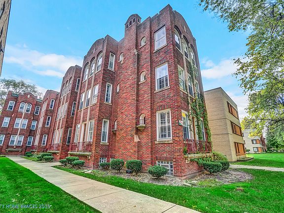 3rd image of 10537 S Hale Ave APT 2E