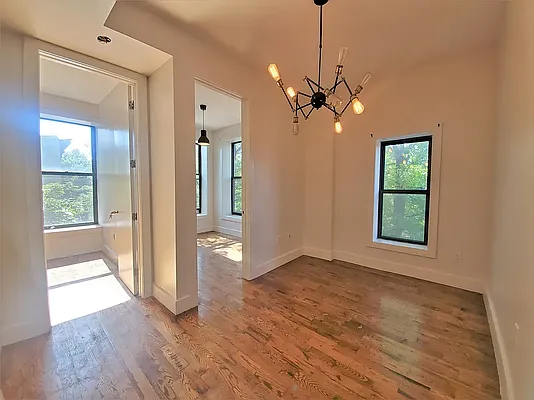 Rented by Doorway NYC, LLC | media 13