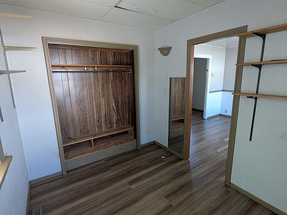 3rd image of 1001 Park St Unit B