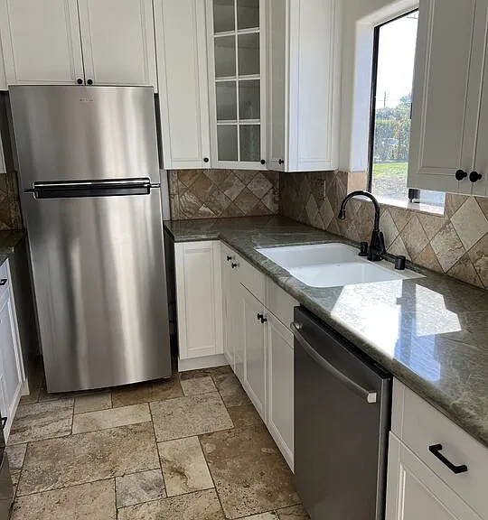 29239 Heathercliff Rd #3 — Photo 8