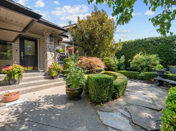 15239 29a Ave, Surrey, BC V4P 1G7