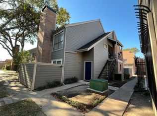 6601 Sands Point Dr APT 48, Houston, TX 77074