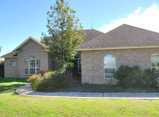 1730 Kajec Dr, Saint Hedwig, TX 78152