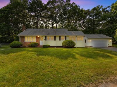 28 Windsor Cir, Brockton, MA, 02301