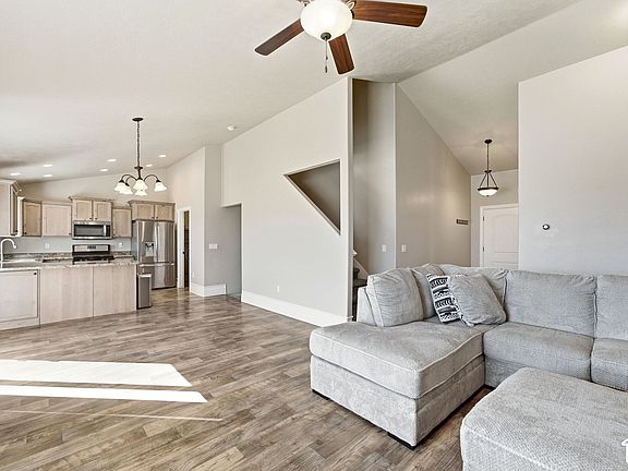 2nd image of 445 S Hinckley Rd #309