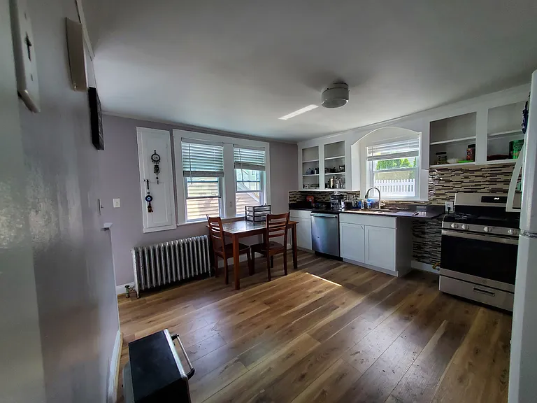1495 Hyde Park Ave #3 — Photo 13