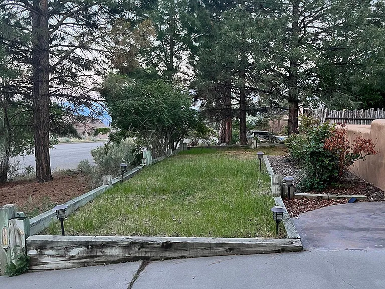 1419 San Ildefonso Rd — Photo 3