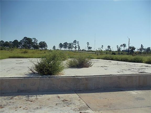 3rd image of 1062 E State Highway 21