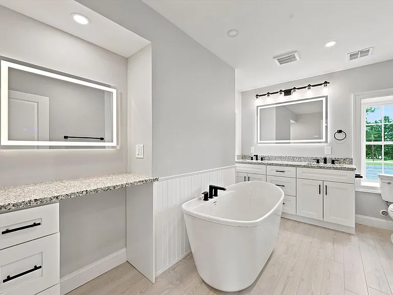 1512 Naamans Creek Rd — Photo 20