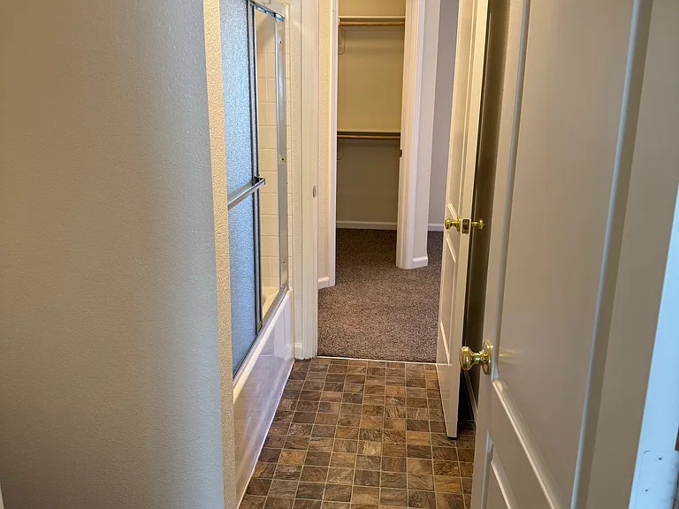 Meadowood Townhomes — Photo 27