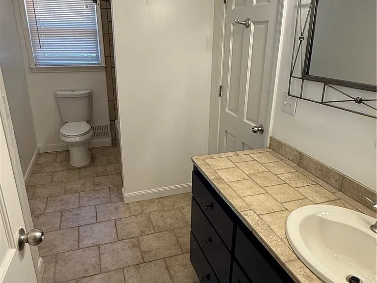 292 Tara Way — Photo 35