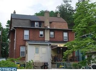 18 W Spring Ave, Ardmore, PA 19003