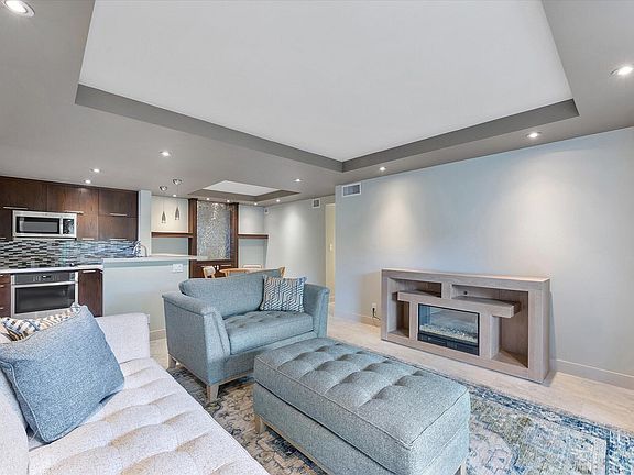 4th image of 2705 S OAKLAND FOREST Drive #104