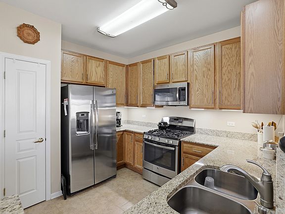 3rd image of 14021 Beaver Dam Ln #14021