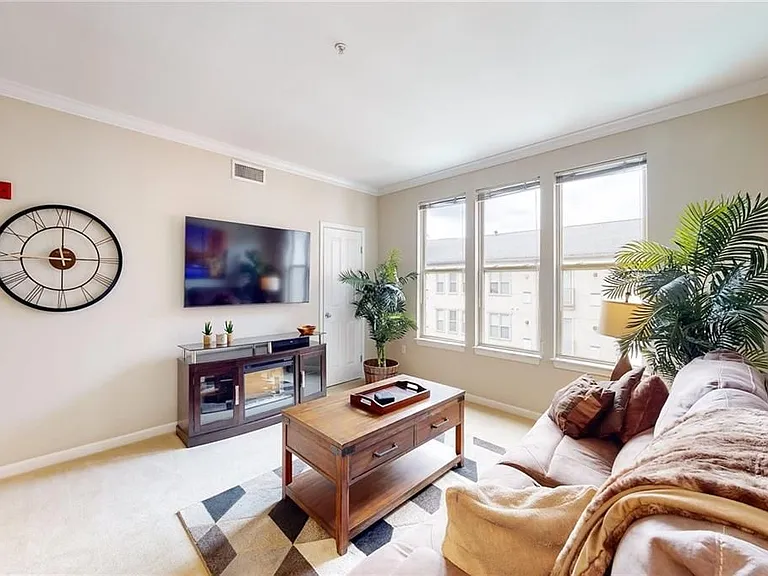 1000 Providence Pl #454 — Photo 8