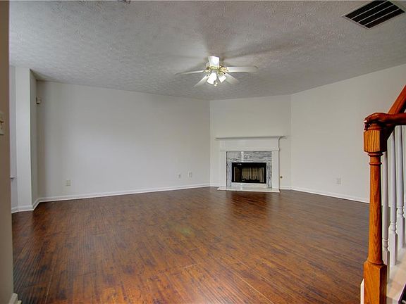 2nd image of 3932 Jackson Shoals Dr