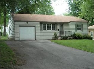 1411 W Sheley Rd, Independence, MO 64052