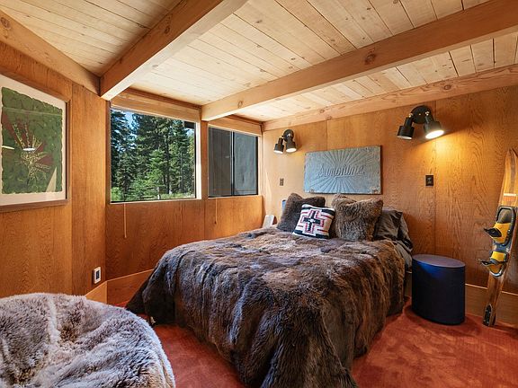 3rd image of 4076 Courchevel Rd