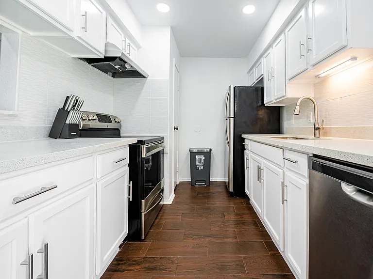 6001 Reims Rd #1411 — Photo 5
