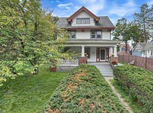 105 Hooker Ave, Poughkeepsie, NY 12601