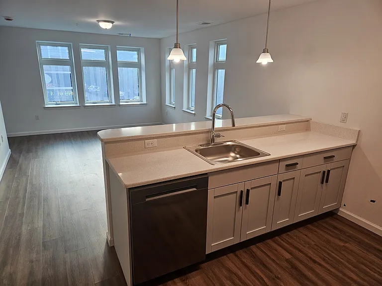 Clinton Lofts — Photo 30