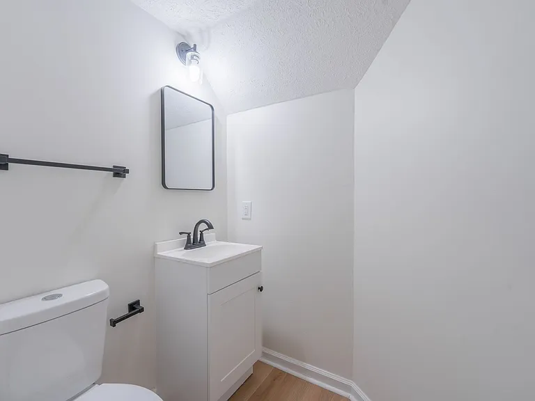 3123 S Eden Dr — Photo 16