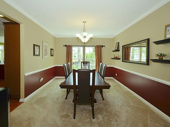 4th image of 1751 Amberwood Way
