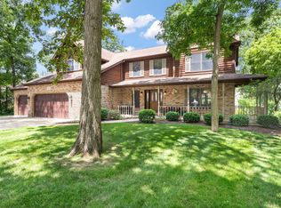 1933 Fays Ln, Sugar Grove, IL 60554