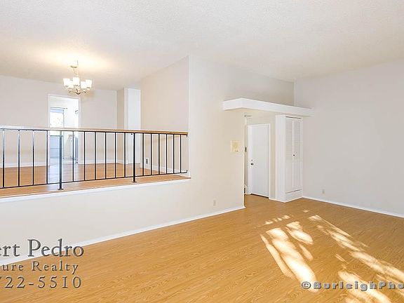 5th image of 658 Leahy St