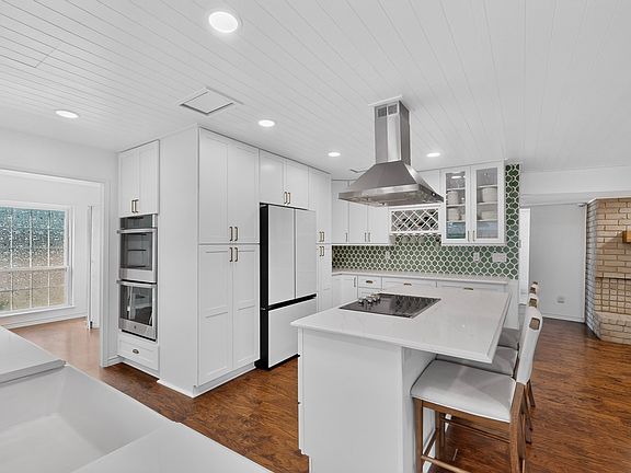 3rd image of 5057 S Colony Blvd
