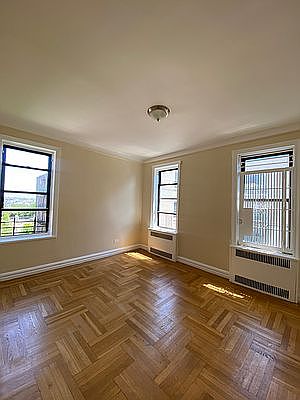 4th image of 41-21 42nd St #5C