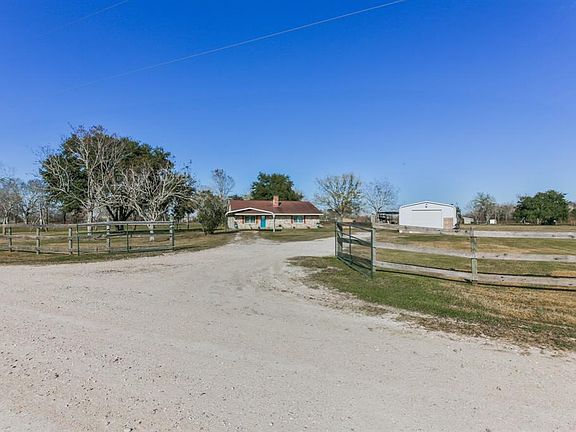 2nd image of 11003 County Road 168