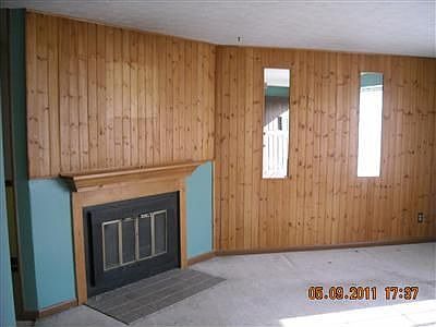 2nd image of 8 Meadow Hill Dr