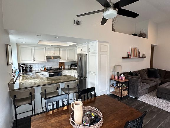 4th image of 12411 Silkleaf Ave