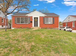 7821 Parkwood Dr, Saint Louis, MO
