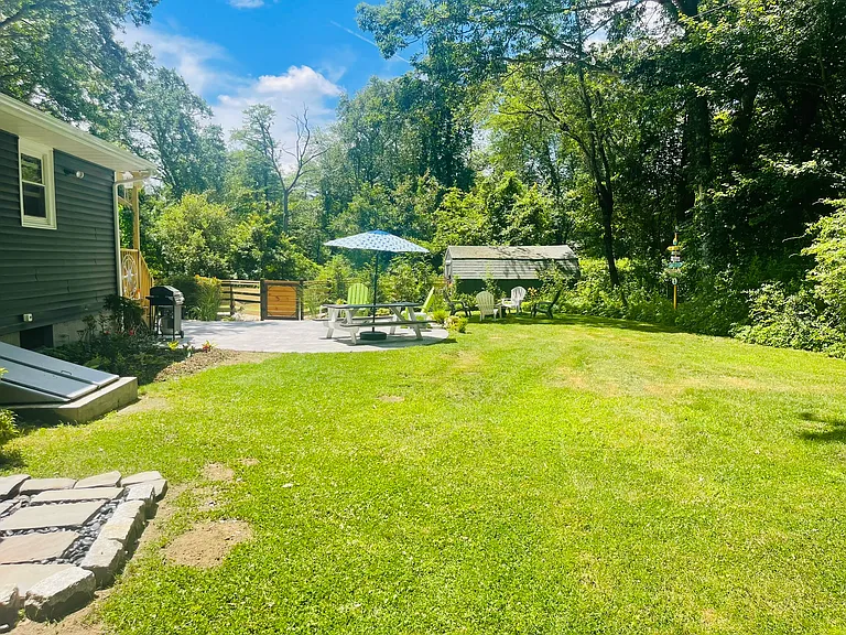 1308 Boston Neck Rd — Photo 8