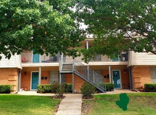 8004 Lifford St APT C, Benbrook, TX 76116