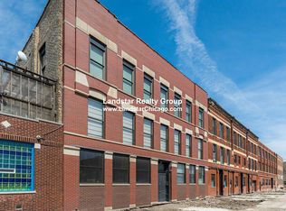 2120 W Grand Ave #G, Chicago, IL 60612