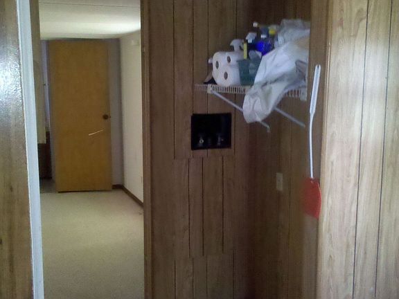 5th image of 1255 Gummers Ln